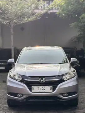 KM 9rb !! HONDA HRV S 2017 pmk 2018 MANUAL
