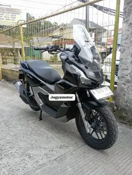Honda ADV 160 tahun 2024