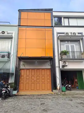 RUKO  DIBAWAH PASARAN RAPIH & SIAP HUNI PINGGIR JALAN RAYA PUSPITEK RA