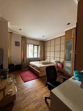 Dijual Rumah Bagus dan Siap Huni di Delatinos BSD