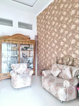 Dijual Rumah Bagus 2 Lantai di Cluster Graha Raya
