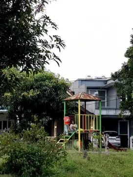 Dijual Rumah Bagus di Cluster Boulevard Graha Raya