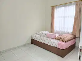 Dijual Rumah di Sutera Feronia