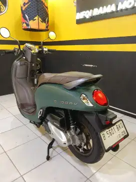 Km 9rb Honda Scoopy Prestige tahun 2023 READY