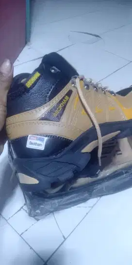 Sepatu baru size 40 murah