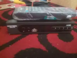 Set top box merk maxtron normal siap tonton nego tipis