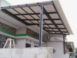 Kanopi baja ringan