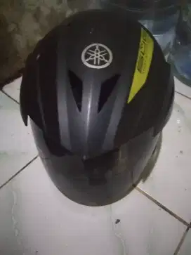 HELM YAMAHA AEXRO MAX PRIA