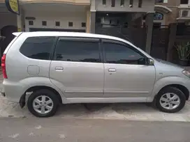 Avanza tangan pertama