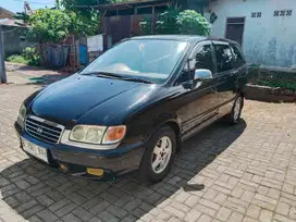 Hyundai Trajet 2003 Bensin