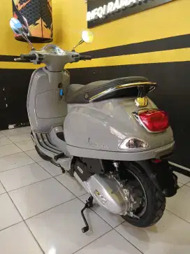 KM 3rb Vespa LX 125 I-Get thn 2024 GRESS DP 500RB