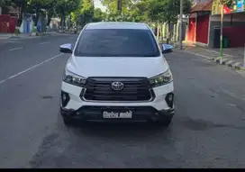 Toyota Innova type Venture Diesel 2.4 Matik tahun 2021