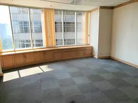 Ruang Kantor Menara Sudirman 218m2 Semi Furnished Lokasi Strategis
