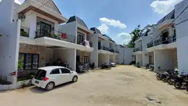 Dijual Rumah Desain Classic 2-lantai+Rooftop dekat Cibubur Junction