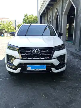 Toyota Fortuner G.R Diesel AT 2023