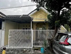 Rumah Bagus Terawat Siap Huni Strategis Puri Indah Sidoarjo