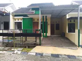 Rumah minimalis panorama banjaran ngaliyan