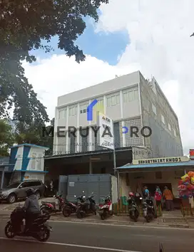 Gedung dan Tanah Kosong Pinggir Jalan Besar Kav DKI Meruya Utara