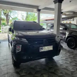 Pajero sport 2.4L Dakar L 4x2 8A/T