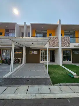 DIJUAL RUMAH DI PIK 2 UK 6x15 (2 LANTAI) SHM BISA KPR DIJAMIN SELATAN