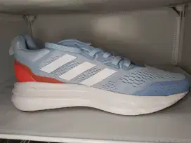 Sale sepatu bekas display store