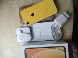 DIJUAL HP CANTIK DAN MANIS IPHONE XR 64 GB INTER 3 JUTA