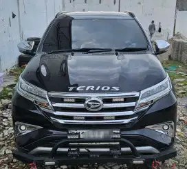 Terios R 1.5 Manual 2020 hitam