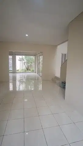 Rumah Siap Huni 2 Lantai Tatar Mayangsunda Kota Baru Parahyangan
