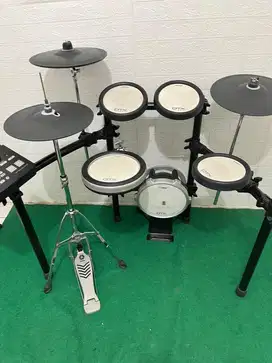 Drum electric yamaha dtx 720 barter tt