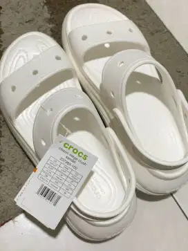 Sandal Crocs Classic Mega Crush