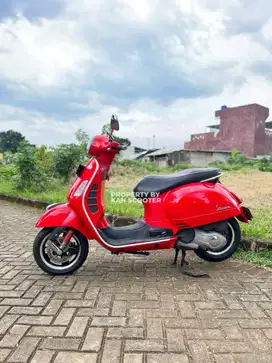 jual cepat vespa GTS 3V 2014