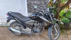 Dijual honda verza 2011