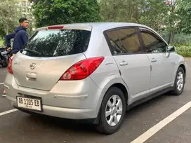(istimewa)Nissan Latio AT 2009 pjk hidup metik normal