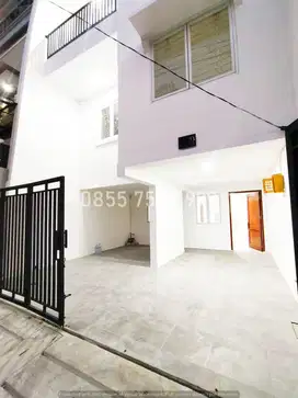 Rumah Siap Huni Tanjung Duren Selatan Bebas Banjir
