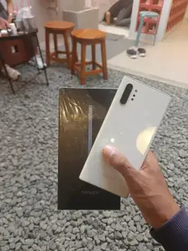 Samsung Galaxy Note 10 plus 12/512Gb Fullset Ori