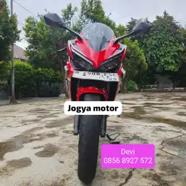 Honda CBR 150R th 2018 motor second siap pakai