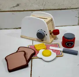 Mainan Anak Wooden Bread Toaster (Panggangan Roti,)