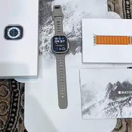 Apple Watch Ultra 2 49mm  Second - GPS Titanium Case