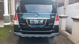 Toyota Kijang Innova V Luxury Matic