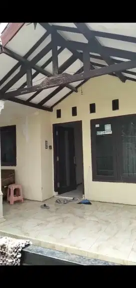 FORSALE RUMAH 2 KMR TIDUR, 1 KMR MANDI , RUANG TV , TERAS , DAPUR