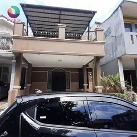 Rumah 2 lantai siap huni di legenda wisata cibubur