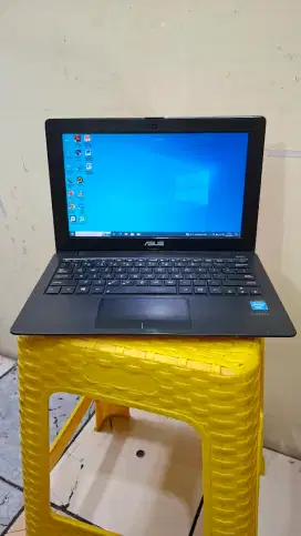 Asus X200MA | Intel Celeron