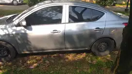 Nissan Almera 2012 Bensin