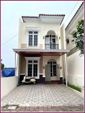 Rumah di Potorono Estate, Modern 2 Lantai