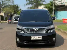 Toyota Vellfire Z 2.4 CBU 2010 LOW KM!!