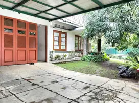 Dijual Cepat Termurah Rumah Klasik Siap Huni Lok Premium Di Sayap Riau