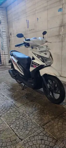 Jual motor beat fi 2012