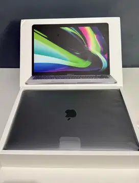 Macbook Pro M1 8GB/512GB Touch Bar Like New