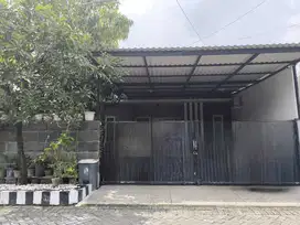 Disewakan Rumah Kutisari Indah Utara