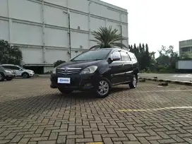 TDP 6,JT Toyota Kijang Innova 2.0 G Bensin-MT Hitam 2010